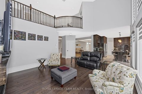Photo 9 at 51 Bridle Crest Court, Bridlewood, Kanata