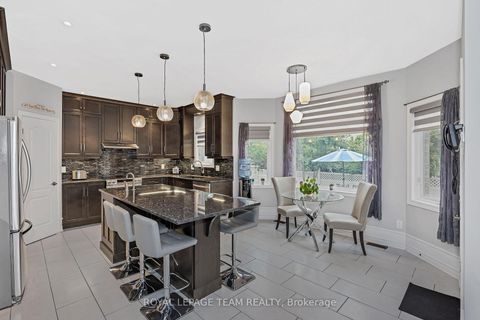 Photo 12 at 51 Bridle Crest Court, Bridlewood, Kanata