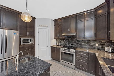 Photo 13 at 51 Bridle Crest Court, Bridlewood, Kanata