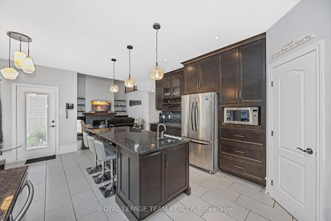 Photo 15 at 51 Bridle Crest Court, Bridlewood, Kanata