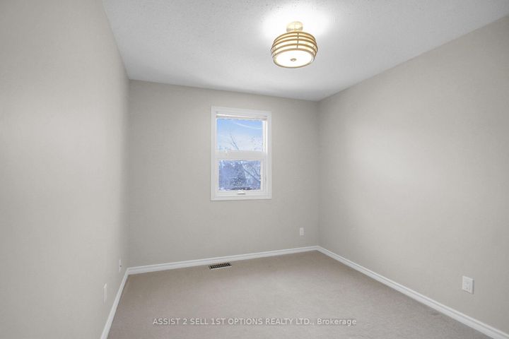 Photo 13 at 22 Castlebrook Lane, Nepean (Centrepointe), Ottawa