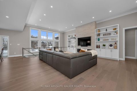 Photo 1 at 700 Mcmanus Avenue, Manotick Village & Manotick Estates, Manotick