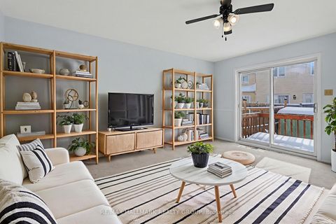 Photo 8 at 1970 Wildflower Drive, Queenswood Heights South, Orleans