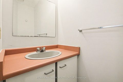 Photo 12 at 1970 Wildflower Drive, Queenswood Heights South, Orleans