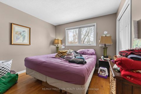 Photo 10 at 816 Willow Avenue, Chatelaine Village, Orleans