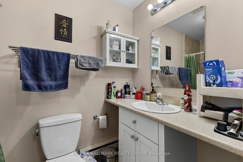 Photo 13 at 816 Willow Avenue, Chatelaine Village, Orleans