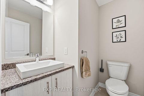 Photo 7 at 118 Discovery Crescent, Stittsville (North), Stittsville