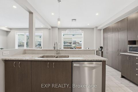 Photo 23 at 118 Discovery Crescent, Stittsville (North), Stittsville