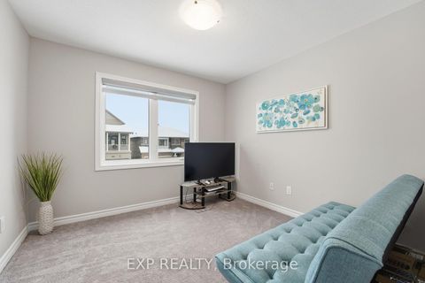 Photo 36 at 118 Discovery Crescent, Stittsville (North), Stittsville