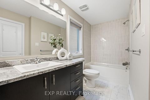 Photo 40 at 118 Discovery Crescent, Stittsville (North), Stittsville