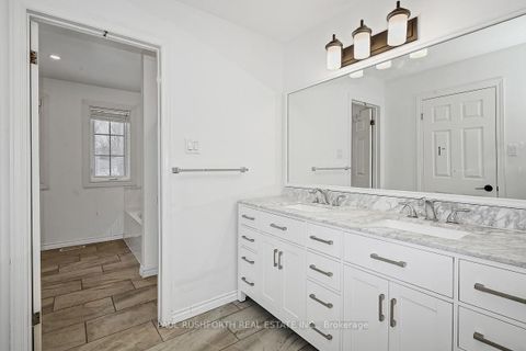 Photo 17 at 1 Acklam Terrace, Morgan's Grant/South March, Kanata