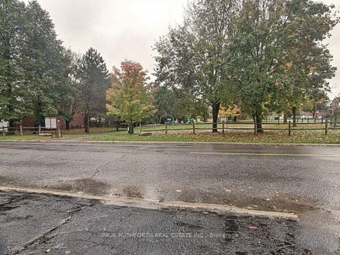 Photo 30 at 1 Acklam Terrace, Morgan's Grant/South March, Kanata