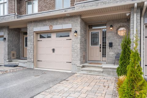 Photo 1 at 568 Voie Du Pin Rouge Way, Mer Bleue/Bradley Estates/Anderson Park, Orleans