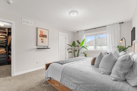 Photo 18 at 568 Voie Du Pin Rouge Way, Mer Bleue/Bradley Estates/Anderson Park, Orleans