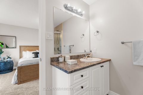 Photo 20 at 568 Voie Du Pin Rouge Way, Mer Bleue/Bradley Estates/Anderson Park, Orleans