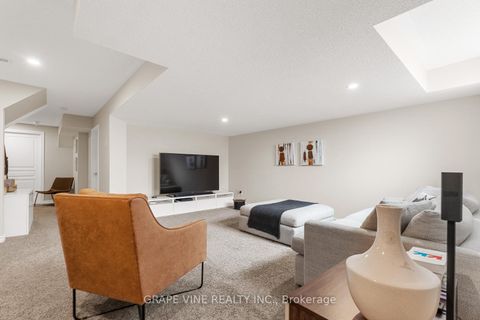 Photo 28 at 568 Voie Du Pin Rouge Way, Mer Bleue/Bradley Estates/Anderson Park, Orleans