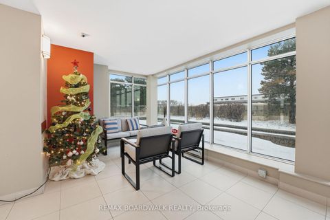 Photo 7 at 908 - 138 Somerset Street W, Ottawa Centre/Golden Triangle, Ottawa Centre