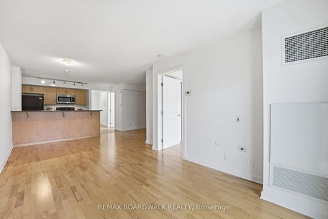 Photo 21 at 908 - 138 Somerset Street W, Ottawa Centre/Golden Triangle, Ottawa Centre