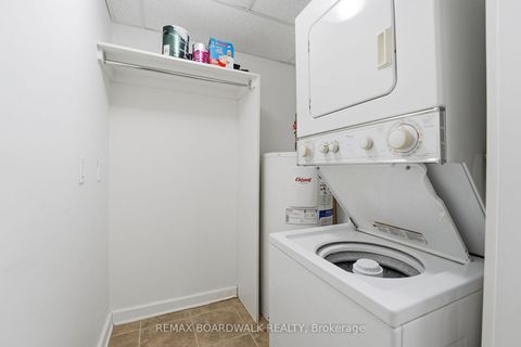 Photo 27 at 908 - 138 Somerset Street W, Ottawa Centre/Golden Triangle, Ottawa Centre