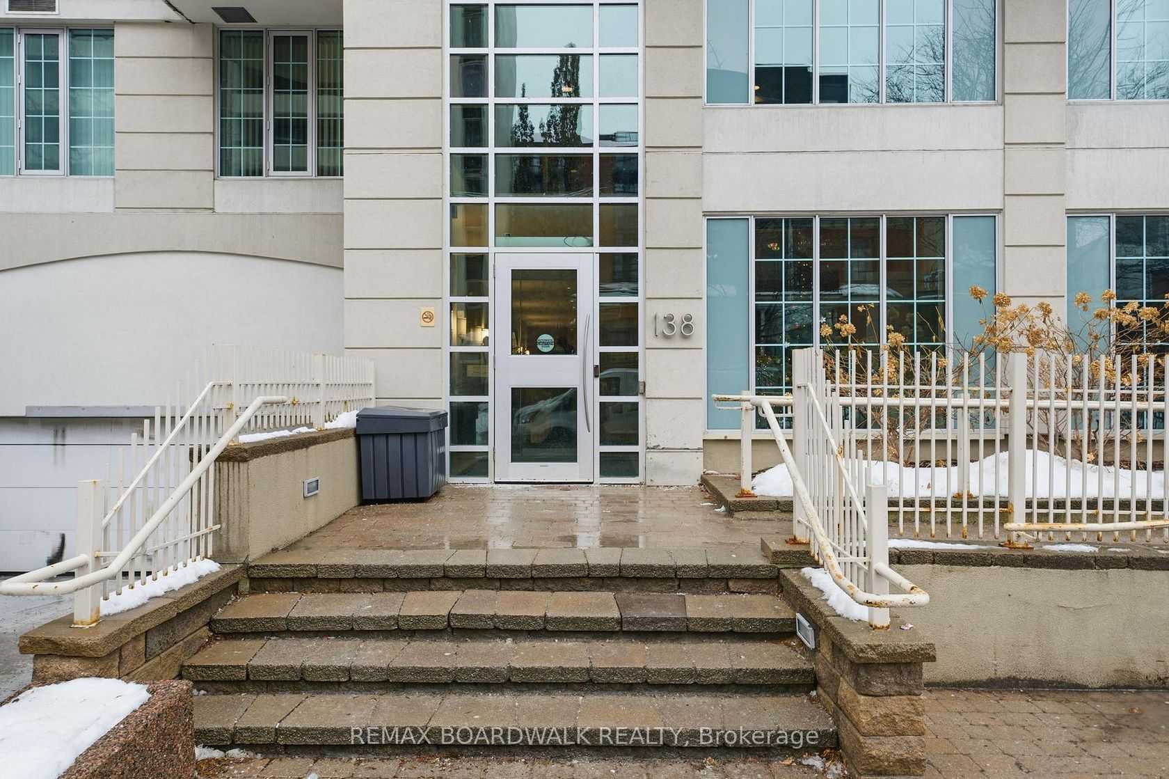 908 - 138 Somerset Street W, Ottawa Centre/Golden Triangle, Ottawa Centre 2