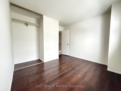 Photo 12 at 712 Mathieu Way, Fallingbrook/Pineridge, Orleans