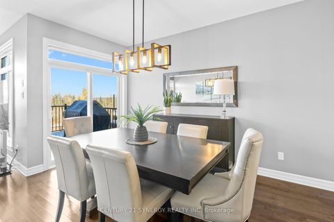 Photo 8 at 579 Baie-Des-Castors Street, Camelot, Orleans