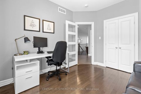 Photo 19 at 579 Baie-Des-Castors Street, Camelot, Orleans