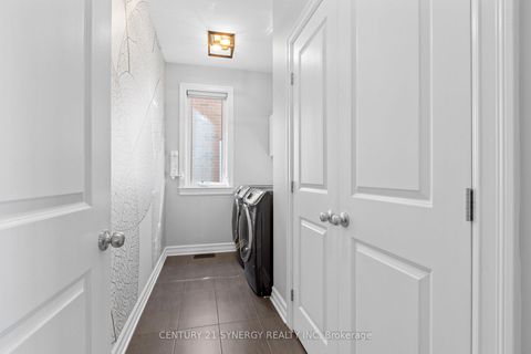 Photo 24 at 579 Baie-Des-Castors Street, Camelot, Orleans