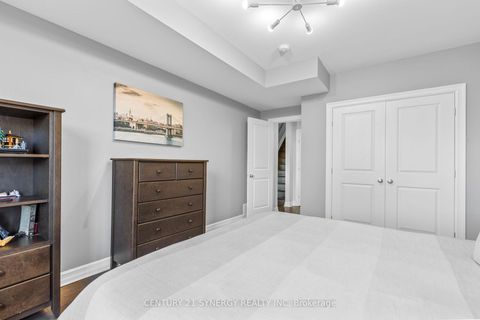 Photo 33 at 579 Baie-Des-Castors Street, Camelot, Orleans