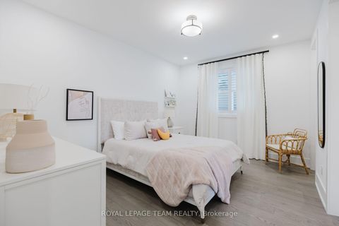 Photo 12 at 1041 Elixir Place, Morgan's Grant/South March, Kanata