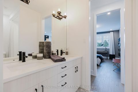 Photo 11 at 1035 Elixir Place, Morgan's Grant/South March, Kanata