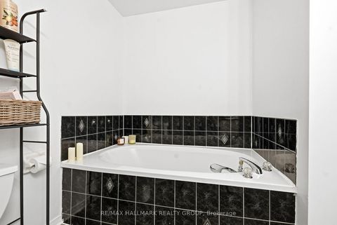 Photo 20 at 480 Wincanton Drive, Chatelaine Village, Orleans