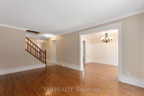 Photo 6 at 1078 ST EMMANUEL Terrace, Convent Glen North, Orleans