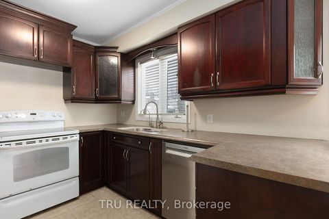 Photo 14 at 1078 ST EMMANUEL Terrace, Convent Glen North, Orleans