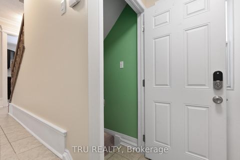 Photo 32 at 1078 ST EMMANUEL Terrace, Convent Glen North, Orleans