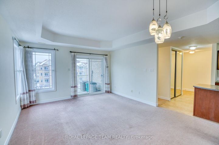 Photo 11 at 7 - 176 Paseo Private, Nepean (Centrepointe), Ottawa