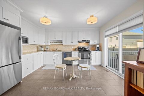 Photo 7 at 906 Pellerin Place, Avalon East, Orleans