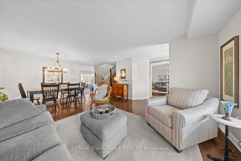 Photo 9 at 906 Pellerin Place, Avalon East, Orleans