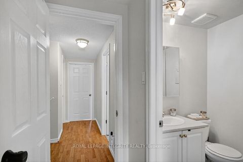 Photo 11 at 36 - 1867 Simard Drive, Chateauneuf, Orleans