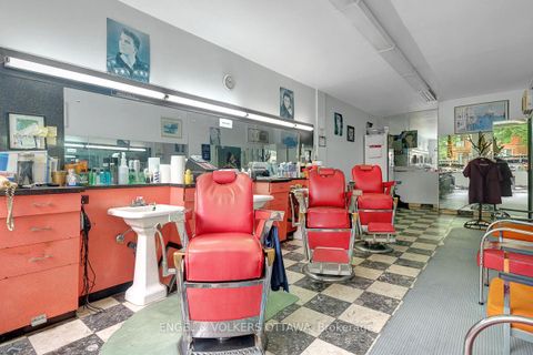 Photo 2 at 258 Kent Street, Ottawa Centre