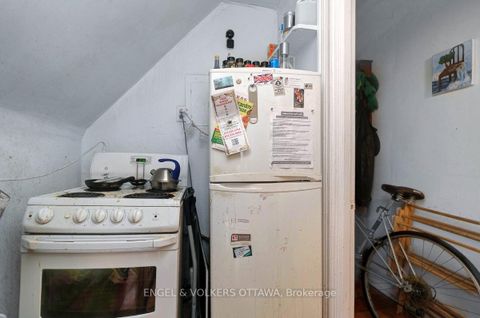 Photo 22 at 258 Kent Street, Ottawa Centre