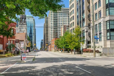 Photo 3 at 256 Kent Street N, Ottawa Centre