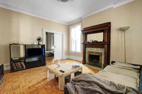 Photo 5 at 256 Kent Street N, Ottawa Centre