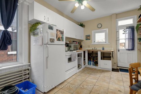 Photo 17 at 256 Kent Street N, Ottawa Centre