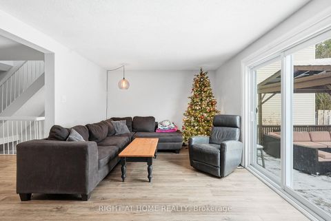 Photo 4 at 1633 Lafrance Drive, Queenswood Heights South, Orleans