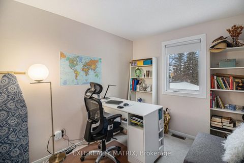 Photo 16 at 813 Clearcrest Crescent, Fallingbrook/Ridgemount, Orleans