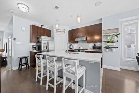 Photo 6 at 416 Rochefort Circle, Avalon West, Orleans