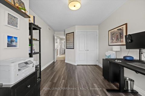 Photo 25 at 416 Rochefort Circle, Avalon West, Orleans