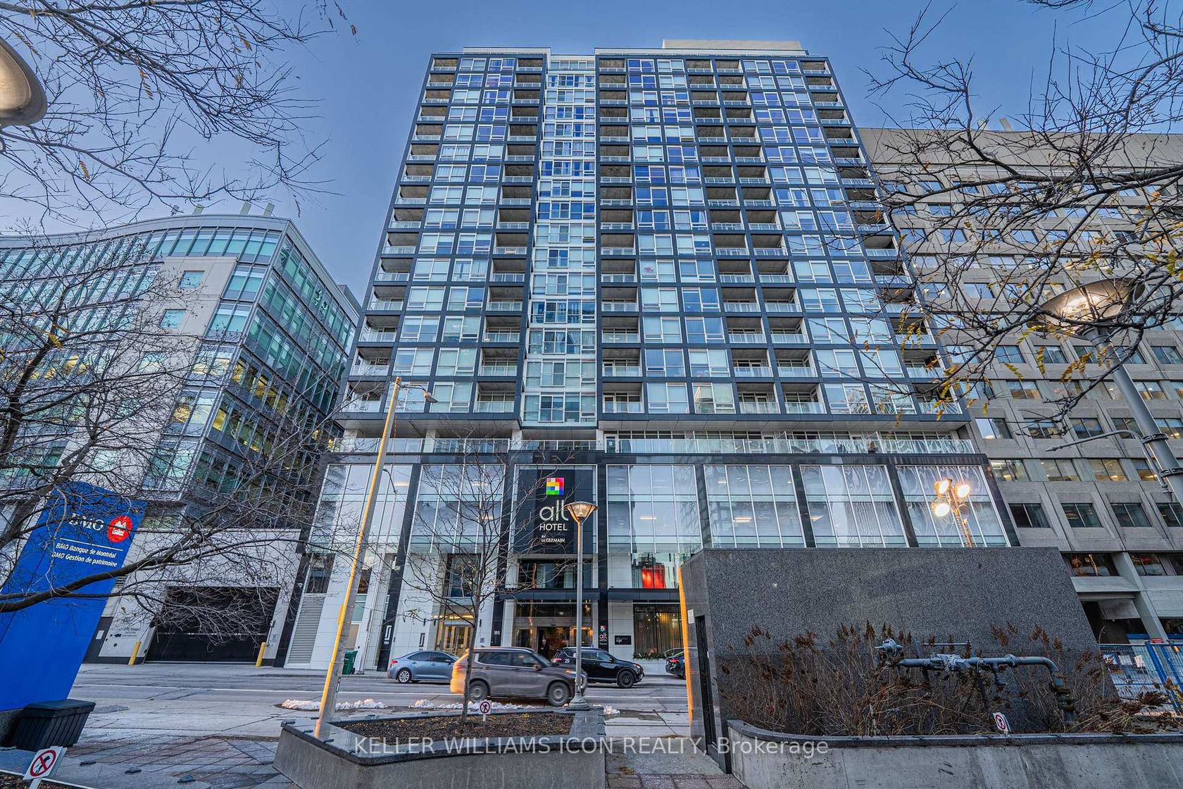 2015 - 199 Slater Street, Ottawa Centre 2