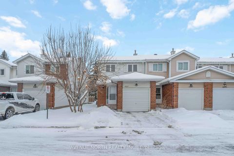 Photo 1 at 6467 Natalie Way, Chateauneuf, Orleans